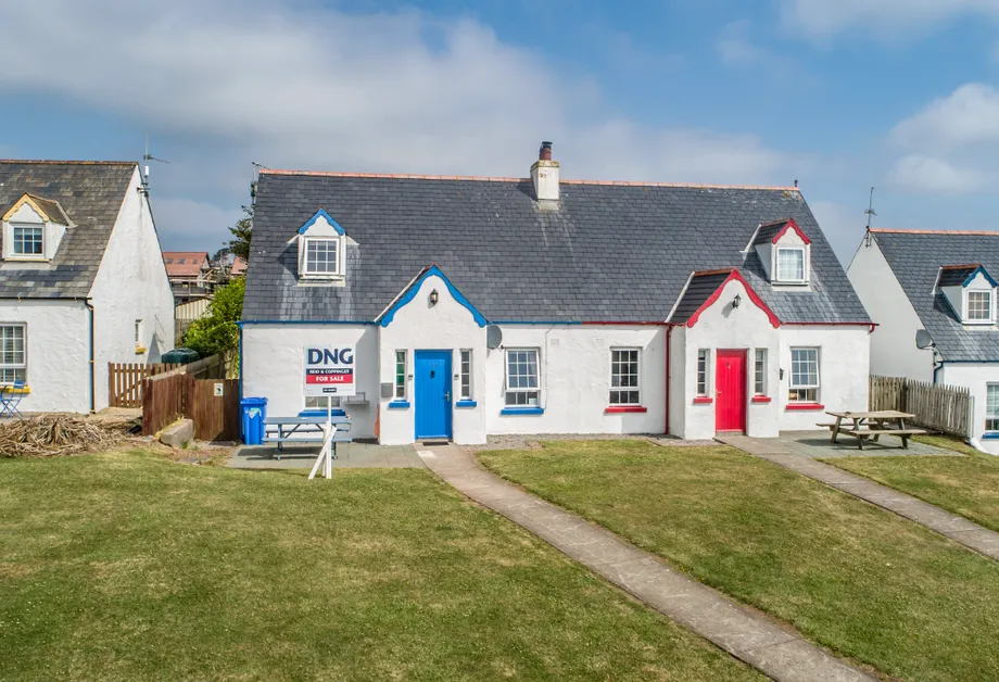 No. 15A Bayview, Dunmore East, Waterford - DNG Estate Agents