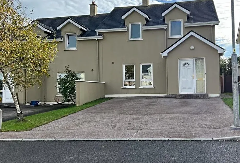 12 Whitethorn Grove, Bandon, Cork - DNG Estate Agents