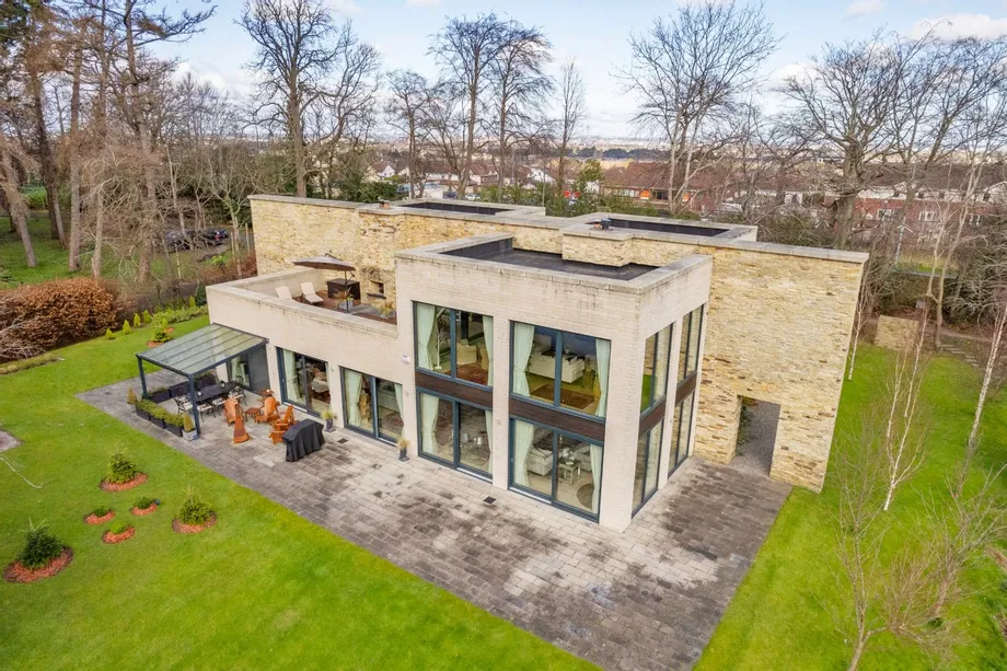 Amazonia, Marlay Park, Grange Road, Rathfarnham, Dublin 16, D16RX64 - DNG Estate Agents