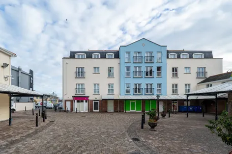 9 Hibernian Court, Longford Town, Co. Longford, N39PF29 -  DNG