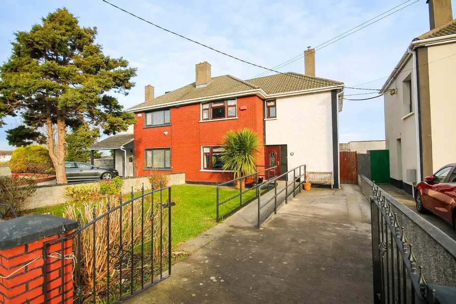 2 St Pauls Drive, Walkinstown, Dublin 12, D12Y7H7 - DNG Estate Agents