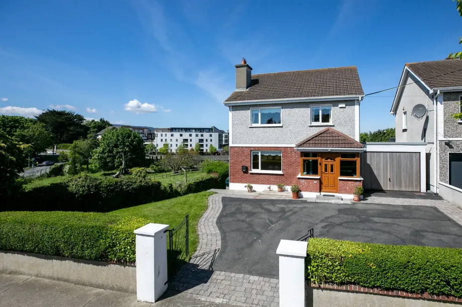 1A Woodlands Road, Cabinteely, Co Dublin, A96K2F5 - DNG Estate Agents