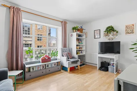 34 Pier 19, Bridgefoot Street, Dublin 8, D08R7Y5 -  DNG