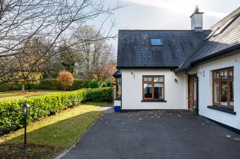 4 Deerpark, Clonminch Road, Tullamore, Co. Offaly, R35C6T8 - DNG