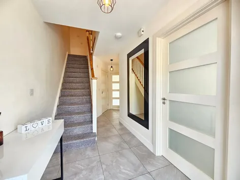 46 Meadow View, Clarecastle, Ennis, Co. Clare, V95WR2P -  DNG