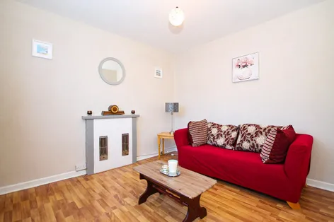 99 St James's Road, Walkinstown, Dublin 12, D12Y8P7 -  DNG