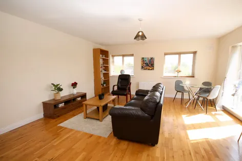 91 Esker Manor, Lucan, Co Dublin, K78KT98 -  DNG