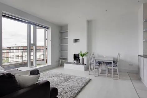 62 Beresford House, Custom House Square, IFSC, Dublin 1, D01F1PO - DNG