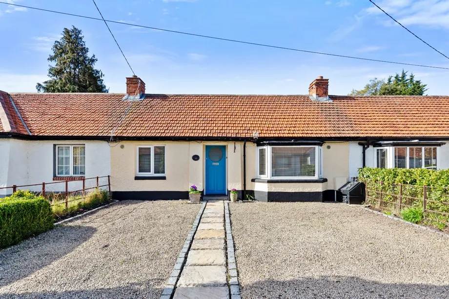 23 Honey Park Cottages, Sallynoggin, Co Dublin, A96RR72 - DNG Estate Agents