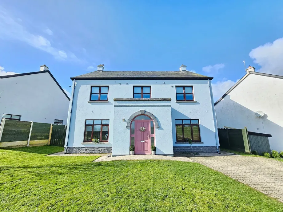 11 Ard Na Mainistreach, Quin, Ennis, Co Clare, V95KT91 - DNG Estate Agents