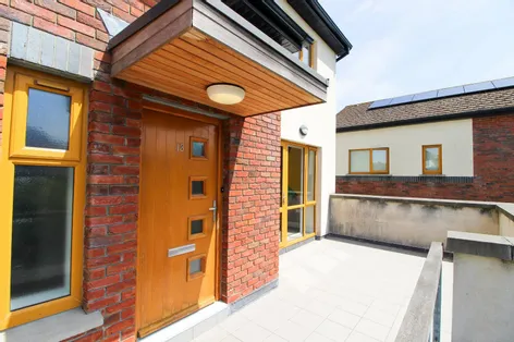 13 Dalriada Park, Knocklyon, Dublin 16, D16 - DNG