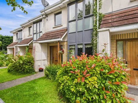 8 Colliers Brook, Tullamore, Co Offaly, R35A4X7 -  DNG