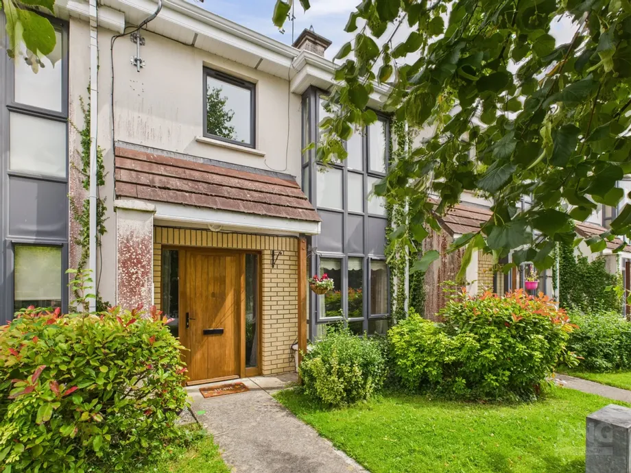 8 Colliers Brook, Tullamore, Co Offaly, R35A4X7 - DNG Estate Agents