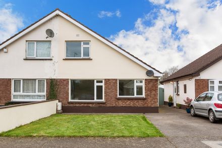 24 Cherryfield Close, Hartstown, Clonsilla, Dublin 15, D15