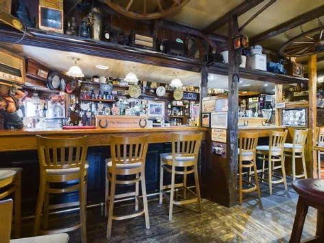 The Horseshoe Inn, Market Square, Abbeyleix, Co. Laois, R32NW18 - DNG