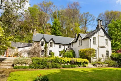 Glenbrook House and Mews, Enniskerry, Co. Wicklow, A98N265 - DNG