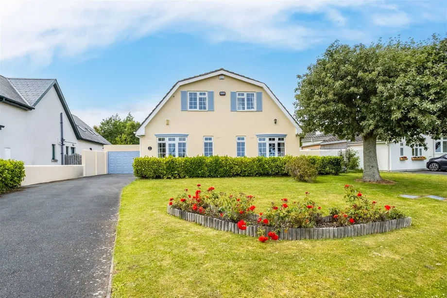 11 Glenbrook Park, Delgany, Co. Wicklow, A63 - DNG Estate Agents