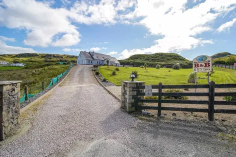 Slieve League House, Teelin, Co. Donegal, F94YD23 - DNG