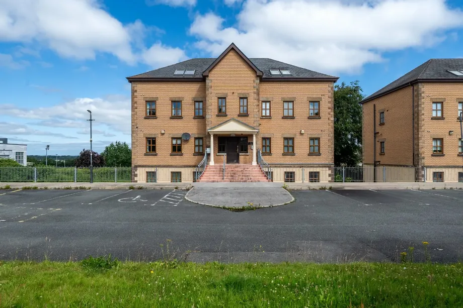 Yeats Hall, Prospect Woods, Longford, N39F344 - DNG Estate Agents