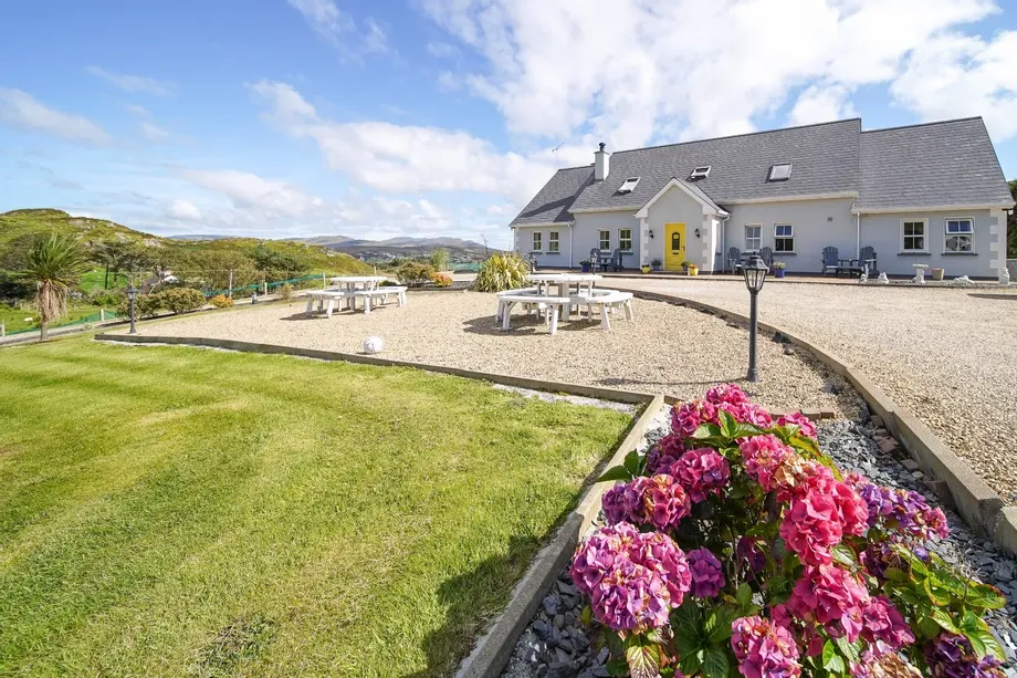 Slieve League House, Teelin, Co. Donegal, F94YD23 - DNG Estate Agents