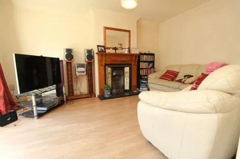 7 Castlecurragh Park, Mulhuddart, Dublin 15, D15F6F8 -  DNG