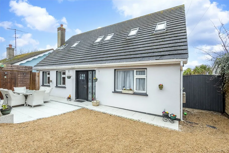 Rear 86 Blacklion, Greystones, Co. Wicklow, A63 - DNG Estate Agents