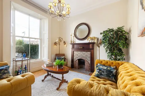 10 Garville Road, Rathgar, Dublin 6, D06 -  DNG