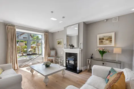 1 Stanford Park, Westminster Road, Foxrock, Dublin 18, D18V9F2 -  DNG
