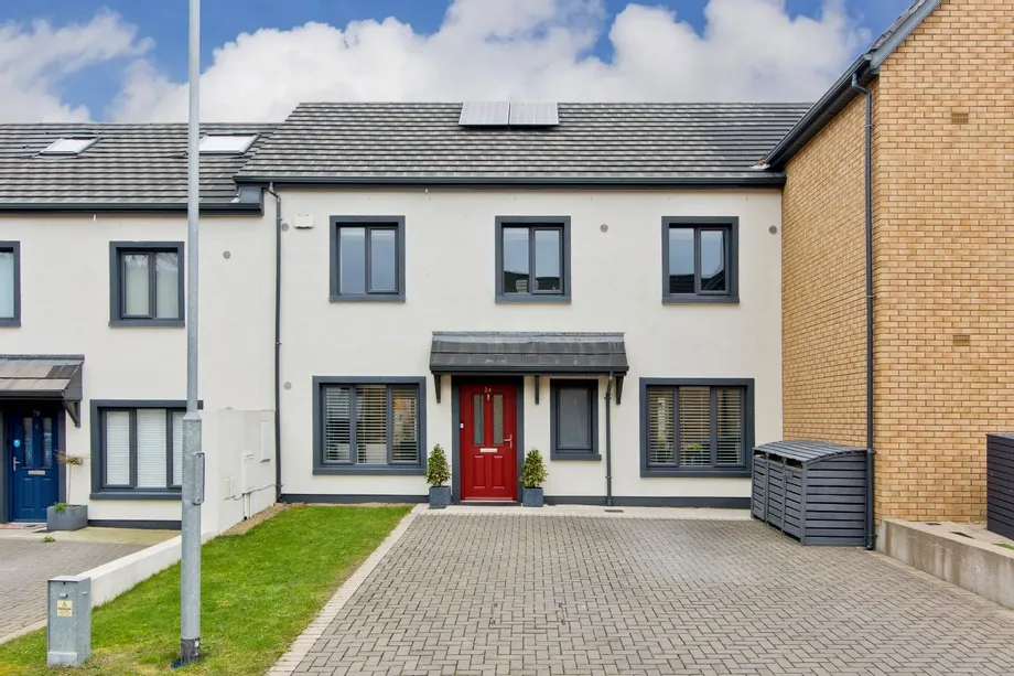 24 Dun Gaoithe Heights, Sandyford, Dublin 18, D18K7YH - DNG Estate Agents