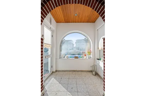 154 Collins Park, Beaumont, Dublin 9, D09 -  DNG