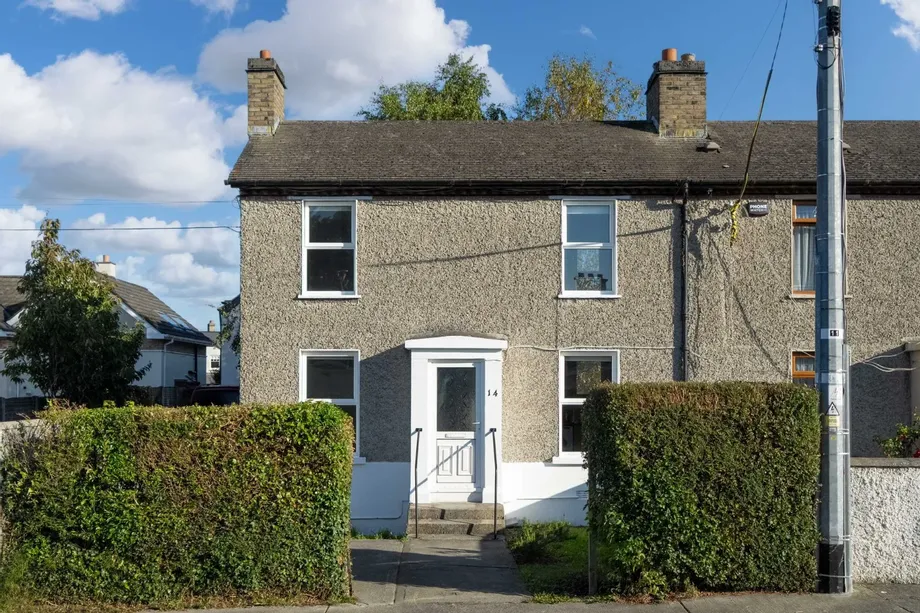 14 St Fintan's Villas, Deansgrange, Blackrock, Co Dublin, A94 - DNG Estate Agents