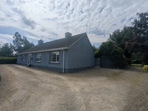 Casey's Cross, Nenagh, Co Tipperary, E45FX78 -  DNG