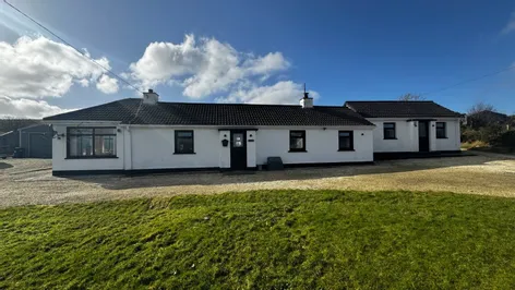 Garrydene Cottage, Meenacharvy, Carrick, Co. Donegal, F94N2P8 - DNG