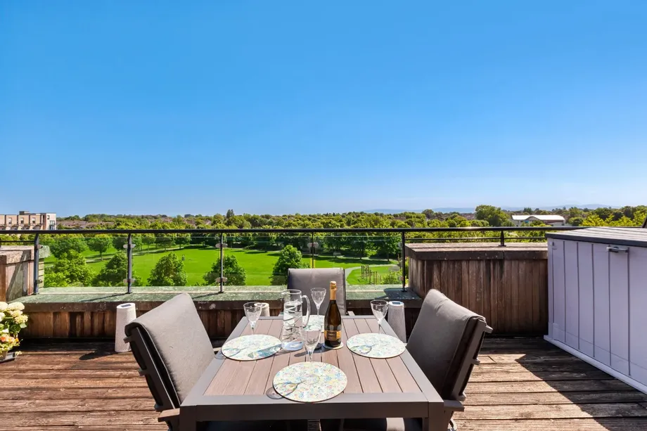 142 Rathborne Court, Ashtown, Dublin 15, D15CF75 - DNG Estate Agents