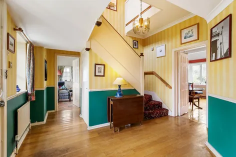 6 Ailesbury Drive, Ballsbridge, Dublin 4, D04 - DNG