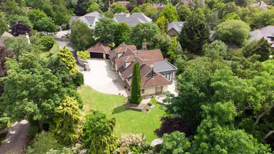 Woodend, The Birches, Torquay Road, Foxrock, Dublin 18, D18 - DNG Estate Agents