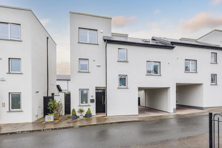 10 Ballygossan Park, Skerries, Co. Dublin, K34ND92 - DNG Estate Agents