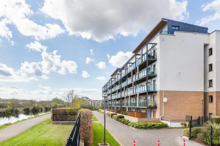 128 Royal Canal Court, Royal Canal Way, Ashtown, D15NW96 - DNG Estate Agents