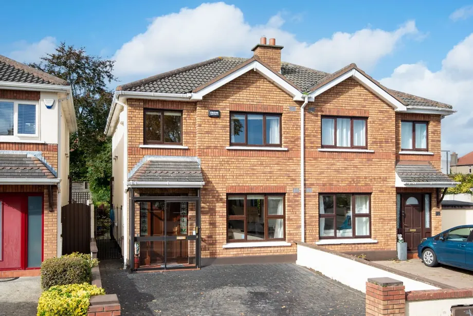 359 Collinswood (Plus Attic Conversion), Beaumont, Dublin 9, D09H9C0 - DNG Estate Agents