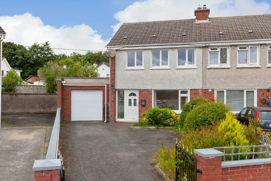 65 Glenville Drive, Blanchardstown, Dublin 15, D15VX4R - DNG Estate Agents