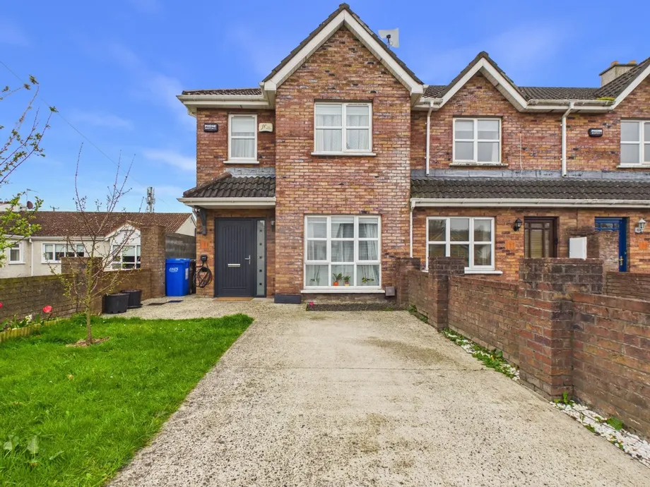 98 Railway Mews, Portarlington, Co. Laois, R32X447 - DNG Estate Agents