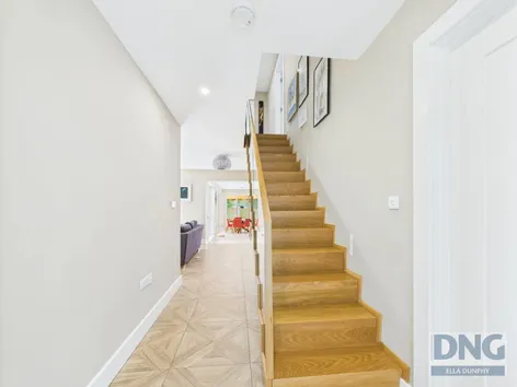 6 Meadow Hill, Kilkenny, R95 -  DNG