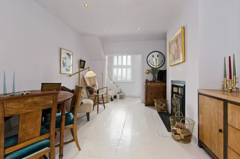 15 Brookvale Road, Donnybrook, Dublin 4, D04 -  DNG