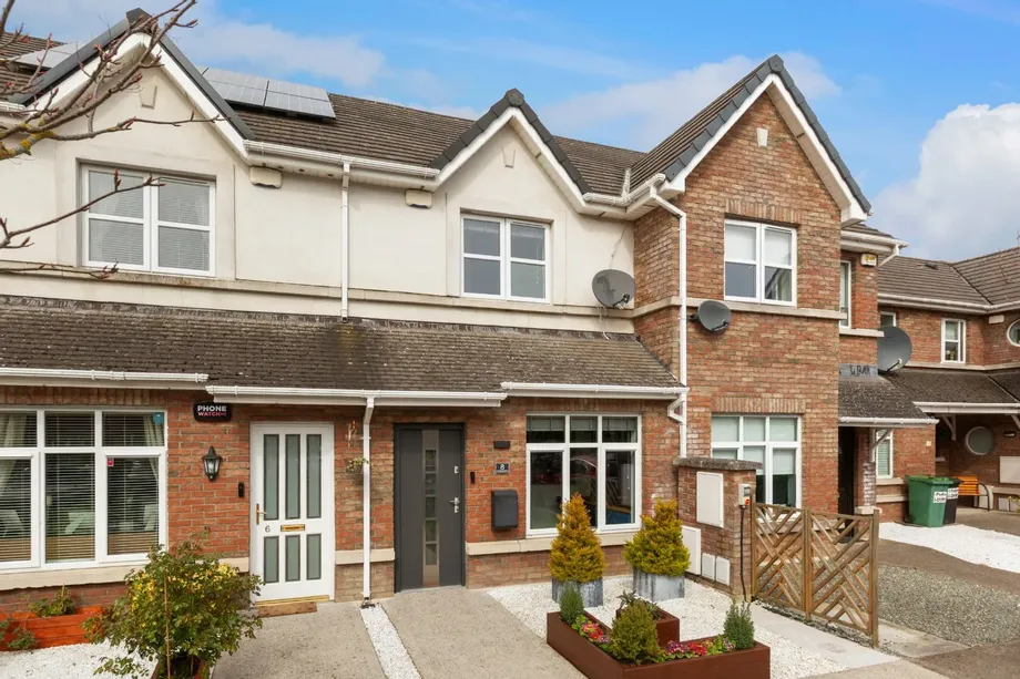 8 Castlegrange Park, Castaheany, Clonee, Dublin 15, D15 - DNG Estate Agents