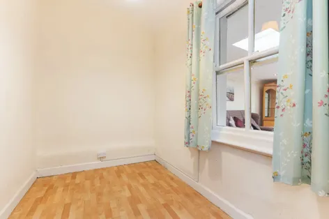 1 St. Broc's Cottages, Donnybrook, Dublin 4, D04 - DNG
