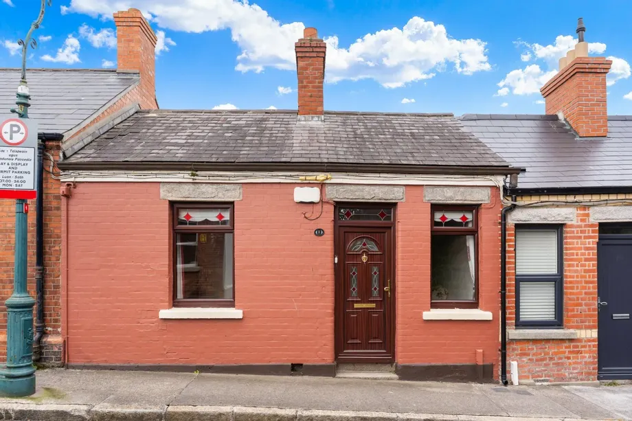 1 St. Broc's Cottages, Donnybrook, Dublin 4, D04 - DNG Estate Agents