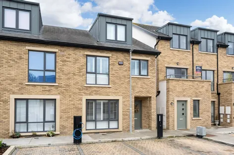 3 Knocknagarm Park, Glenageary, Co Dublin, A96EROH -  DNG