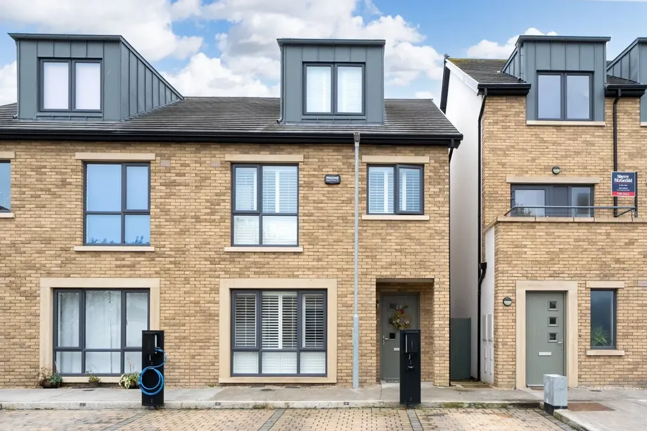 3 Knocknagarm Park, Glenageary, Co Dublin, A96EROH - DNG Estate Agents