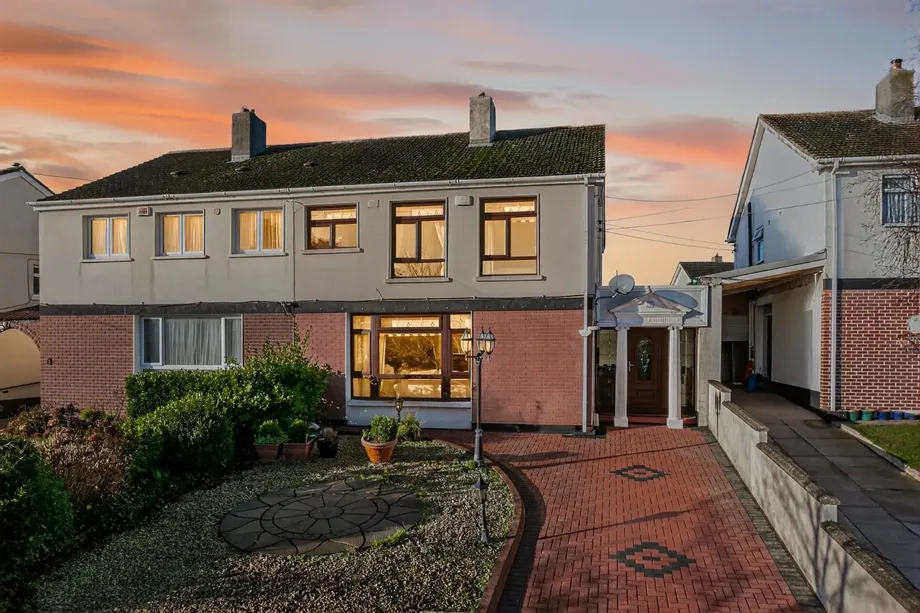 15 Grange Park Avenue, Raheny, Dublin 5, D05K685 - DNG Estate Agents