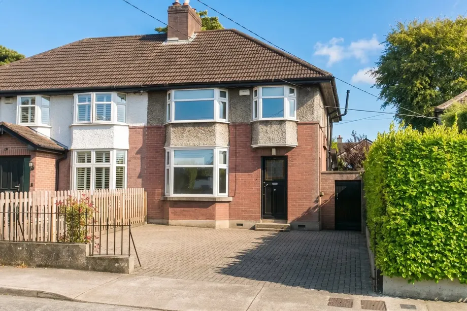 42 Annaville Park, Dundrum, Dublin 14, D14 - DNG Estate Agents